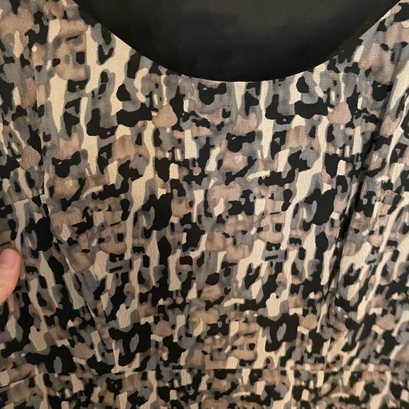 Ann Taylor Cap Sleeve Dress - Picture 3 of 5